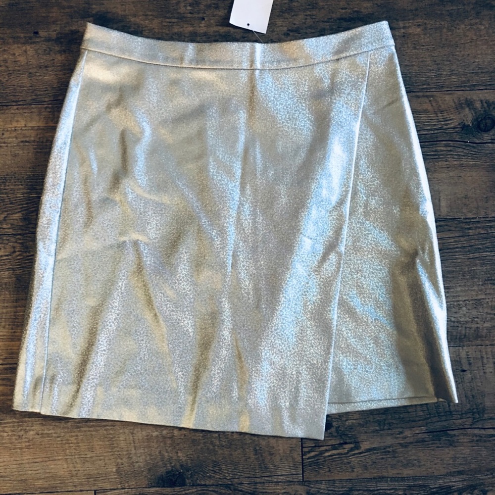 H&M: silver metallic skirt size 8